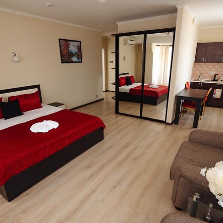 Lolo'S Bliss Hotel Kişinev Dış mekan fotoğraf