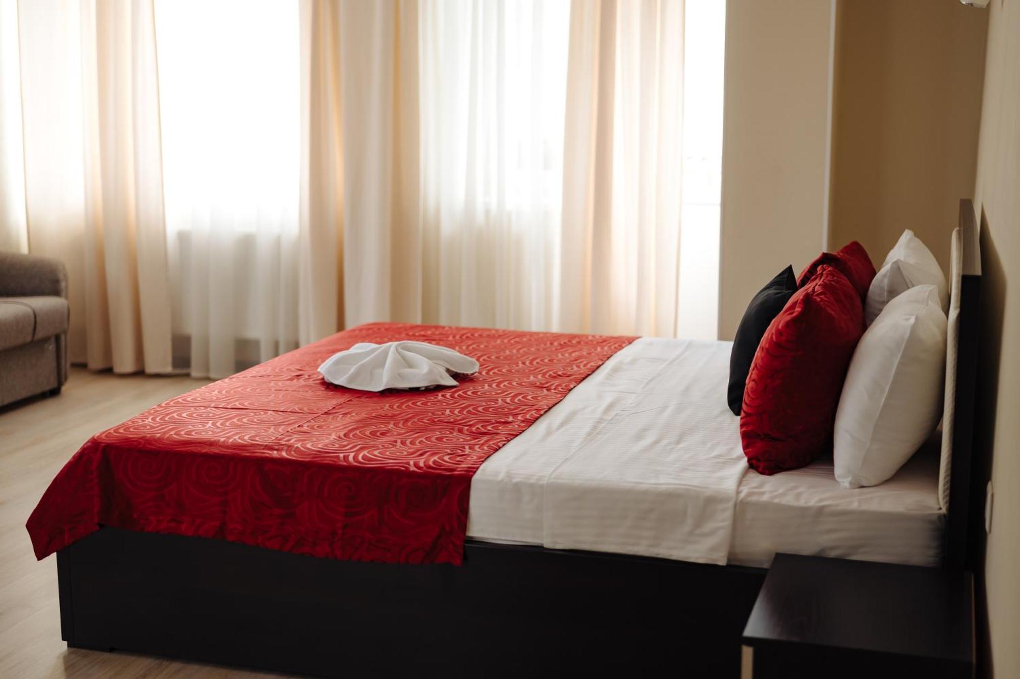 Lolo'S Bliss Hotel Kişinev Dış mekan fotoğraf